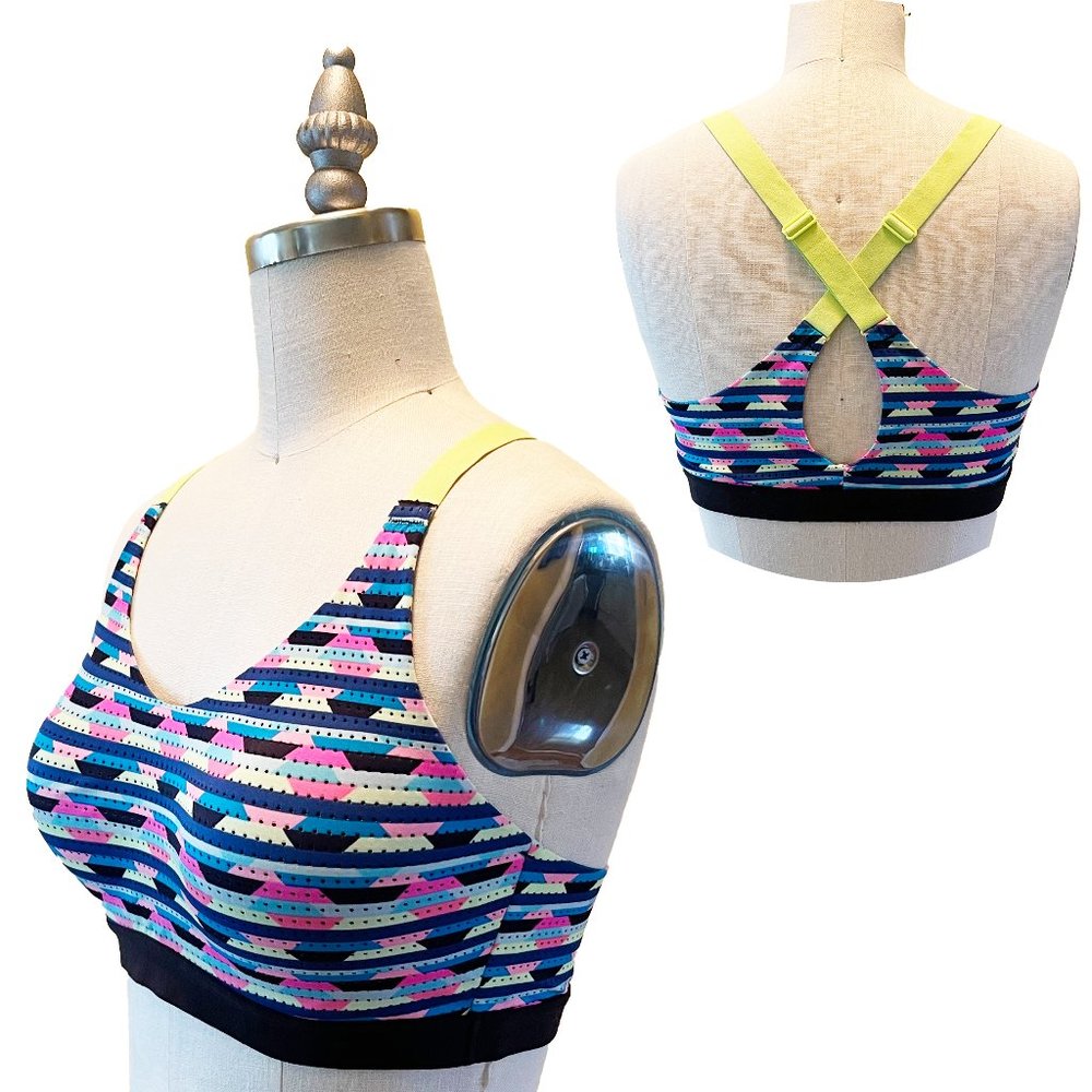 😍 VICTORIA'S SECRET VSX KNOCK OUT MESH PRINT SPORT BRA CRISS CROSS BACK 36B 😘